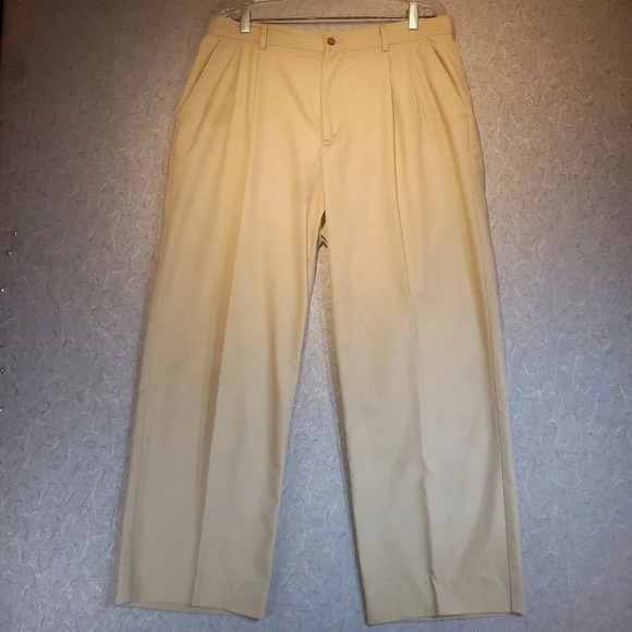 Arnold Palmer Other - Arnold Palmer  Men's Tan Golf Dress Pants Size 36